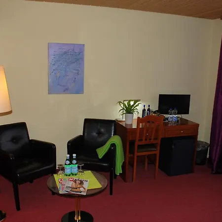 ホテル Krone Dettingen an der Erms